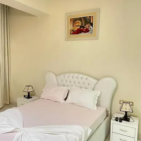 Hotel Hotel Gjyshi 3*